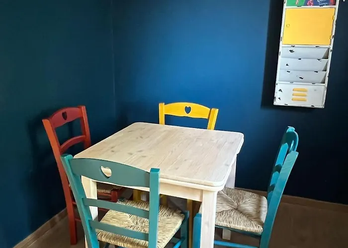 Poesia Nel Centro Di * Bologna