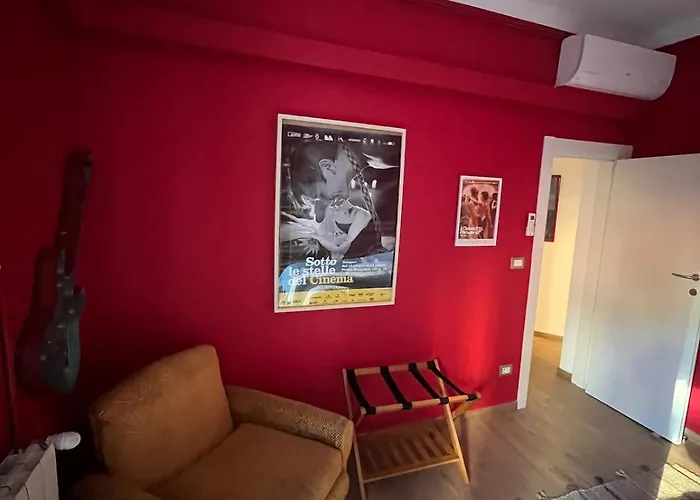 Poesia Nel Centro Di Apartment Bologna