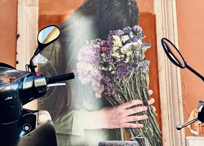 Poesia Nel Centro Di Apartment Bologna